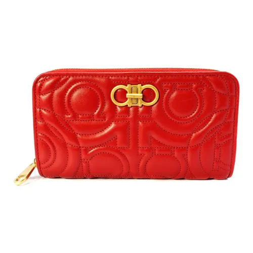 Ferragamo Лоскутное шитье Коровья кожа Длинный клатч Кошелек Стандартный Женский Красный