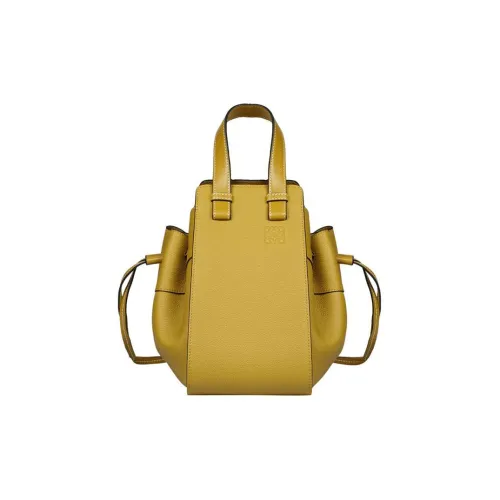 LOEWE Сумка через плечо из телячьей кожи женская желтая