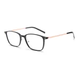 Яркий черный