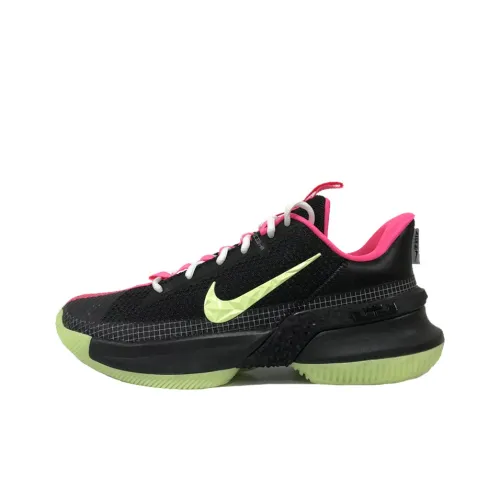 Nike Ambassador 13 Low Топ Баскетбольные кроссовки для игры Мужской Черно-розовый