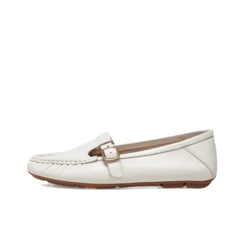 BATA Женские повседневные туфли с низким верхом для женщин