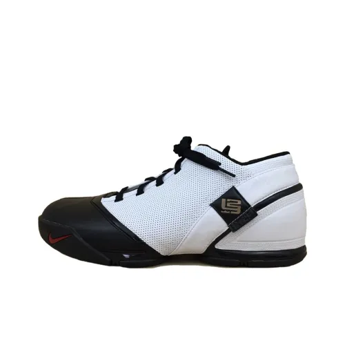 Nike Lebron 5 Low 5 Remi Нескользящий Легкий Низкий Топ Винтажные Баскетбольные Кроссовки Унисекс Белый Черный