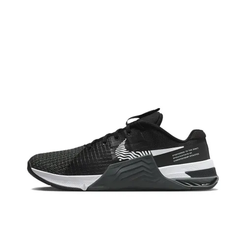 Nike Metcon 8 FlyEase Low Топ Кроссовки для тренировок Унисекс Черный Белый