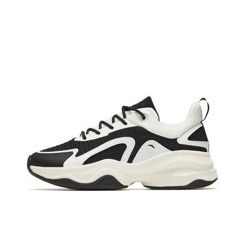 ANTA Амортизирующие шоки противоскользящие и устойчивые к истиранию низкие кроссовки для тренировок Женские Белые Черные