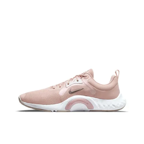 Nike Renew In Season TR 11 Кроссовки для тренировок Низкий Топ Женский