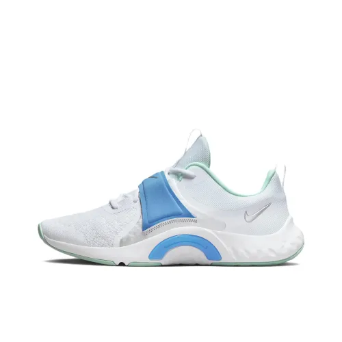 Nike Renew In Season TR 12 Кроссовки для тренировок Низкий Топ Женский