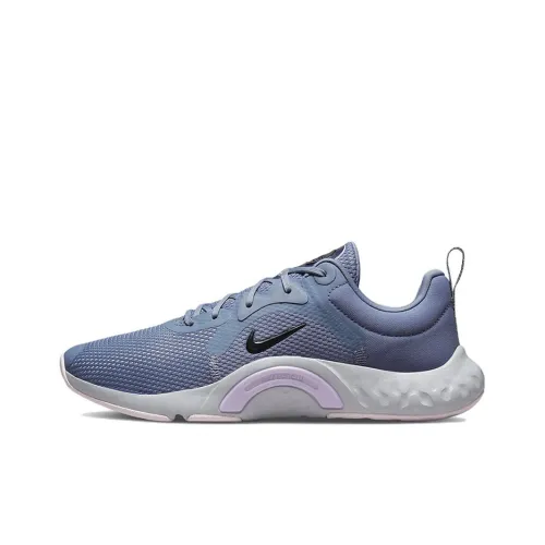 Nike Renew In Season TR 11 Кроссовки для тренировок Низкий Топ Женский