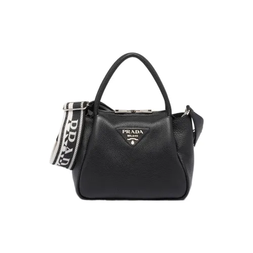 PRADA Сумка через плечо из кожи маленькая сумка для женщин черная