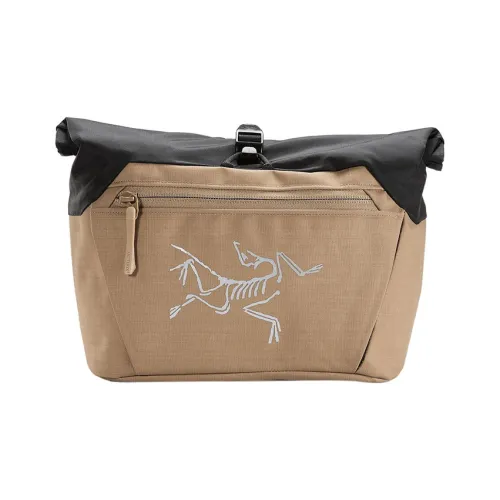 Arcteryx Nylon Clutch Large Unisex Brown