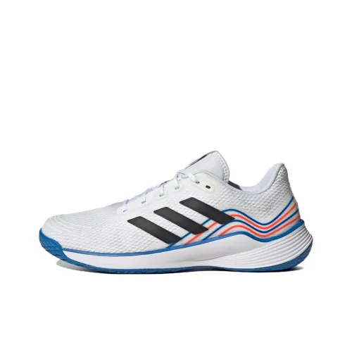 Adidas Novaflight Slip-Resistant Низкие Кроссовки для Тренировок Унисекс Белый Черный