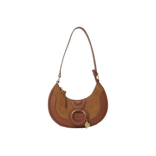 See By Chloe Hana Коровья кожа Полумесяц Сумка Сумка Сумка через плечо Женская Бежевая