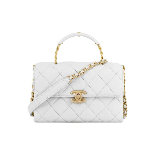 CHANEL Клатчи Женские