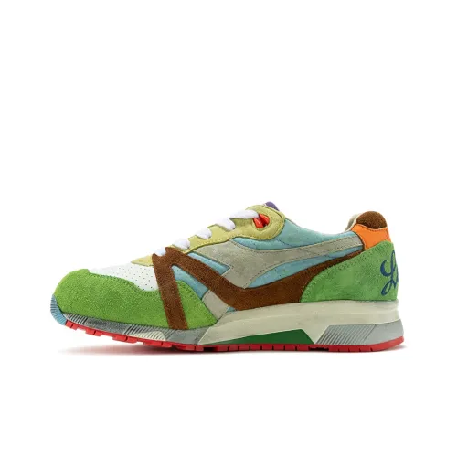 DIADORA Беговые кроссовки Low Top Зеленые Унисекс