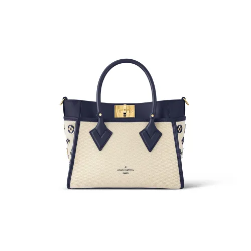 LOUIS VUITTON On My Side Холст с кожей Тоут Сумка Сумка для покупок Сумка Маленькая Женская Бежевая Морская Синяя