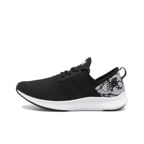 New Balance Nergize Low Топ Повседневная обувь Женская Черный Белый