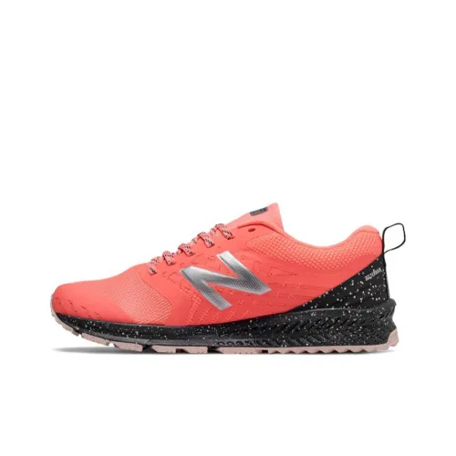 New Balance NB FuelCore Кэжуал Низкий Топ Женский