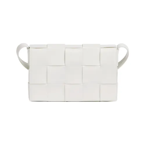 Bottega Veneta CASSETTE Сумки через плечо Женские