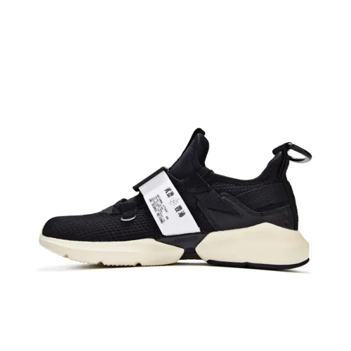 361° Низкий топ Спортивная повседневная обувь Мужская Черный Белый