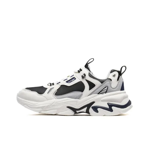 XTEP Lifestyle Устойчивый к истиранию Противоскользящий Низкий Топ Повседневная обувь Мужская Черный Белый