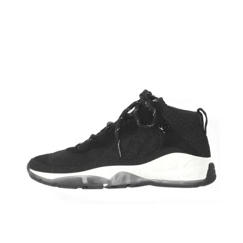 CHANEL TRAINERS Низкий топ Повседневная обувь Женская Черный