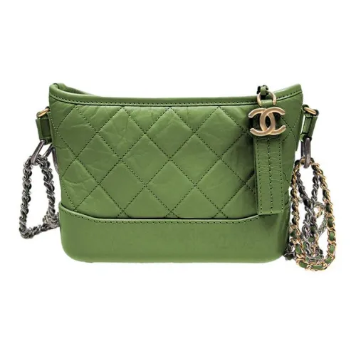 CHANEL Gabrielle Телячья кожа Сумка через плечо сумка через плечо Маленькая Женская Зеленая
