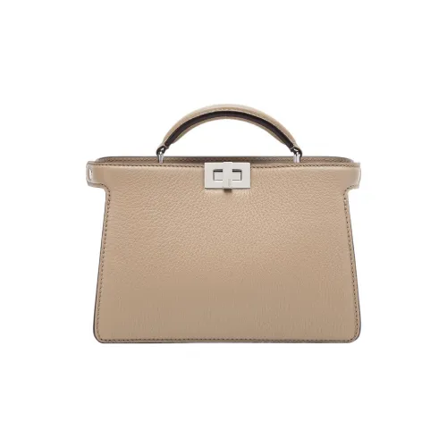FENDI Peekaboo ISeeU Сумки Женские