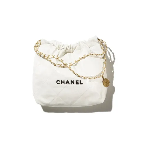 CHANEL Сумки через плечо Женские