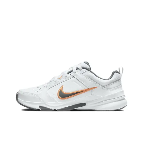 Nike Defy All Day Low Топ Кроссовки для тренировок Мужской Белый