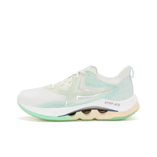 XTEP Speed 4,0 Pro Low Топ Беговые кроссовки Женские Белый Зеленый