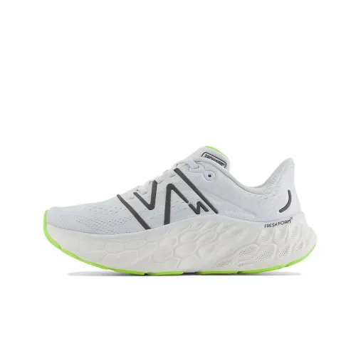 New Balance More v4 Low Беговые кроссовки Женские Белые Черные Желтые