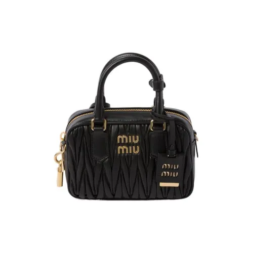 MIU MIU Arcadie Collection Matelassé Мягкий Овца Кожа Сумка Женские Черный