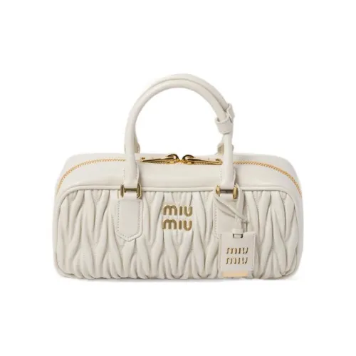 MIU MIU Matelassé Овчина Сумка через плечо Сумка Women's White