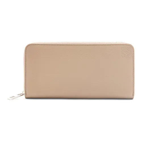 LOEWE Женские кошельки
