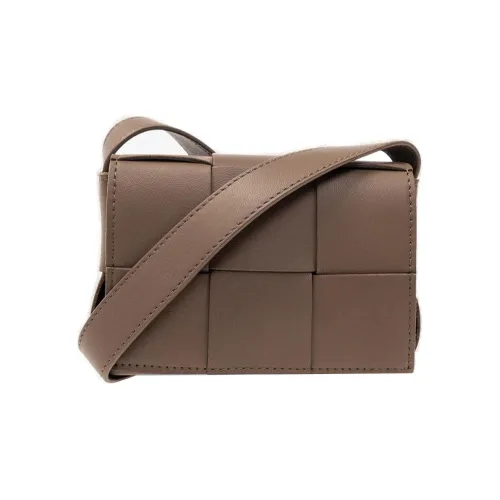 Bottega Veneta Cassette Овчина Тофу Сумка через плечо Мини Женская Серо-коричневая