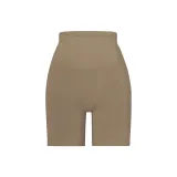 Жёлтый