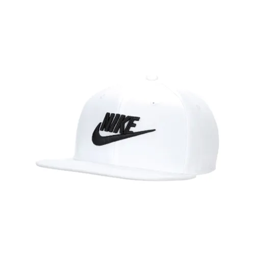 Кепки Nike унисекс белые