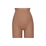 Темно-оранжевый