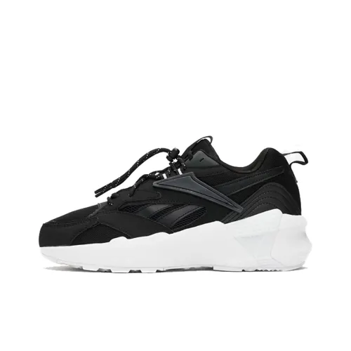 Reebok Aztrek Low Low-Top Беговые кроссовки Женские Черный Белый
