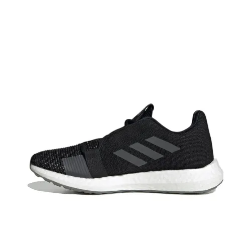 Adidas Senseboost Go Slip-Resistant Низкие Беговые Кроссовки Женские Черно-Белые