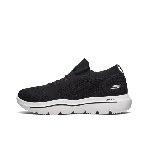 Skechers Go Walk Evolution Ultra Low Топ Повседневные Беговые кроссовки Мужские Черно-белые