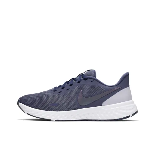 Nike REVOLUTION 5 Low Беговые кроссовки Женские Темно-синие
