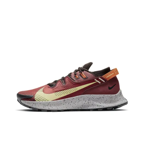 Nike Pegasus Trail 2 Амортизаторы Шок Устойчивость к истиранию Низкие Кроссовки для бега по пересеченной местности Мужские Красный Желтый