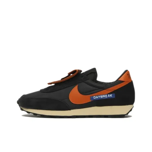 Nike Daybreak Shock Absorbers Slip-Resistant Low Top Marathon Running Shoes Women's Black Orange