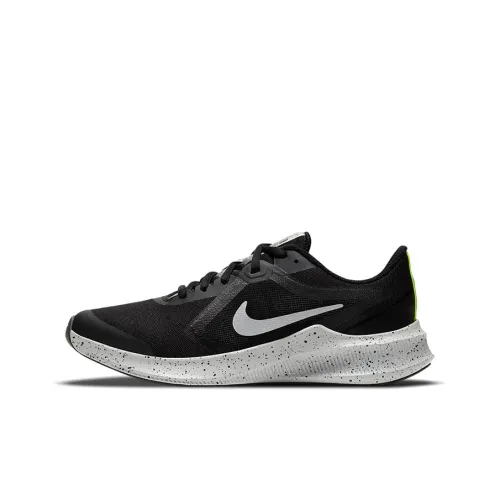 Nike Downshifter 10 Амортизирующие подошва Противоскользящие и устойчивые к истиранию Низкий топ Беговые кроссовки GS Черный Серый Зеленый