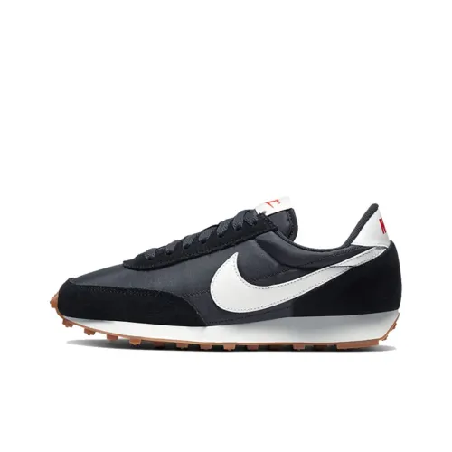 Nike Daybreak Беговые кроссовки Низкий топ Женские