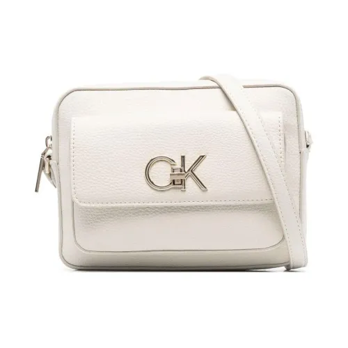 CALVIN KLEIN Переработанный полиэстер Смешанный вода-основанный полиуретан Сумка через плечо Женская Белая