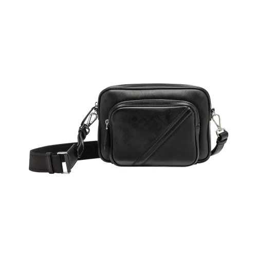 FENDI Телячья кожа Camera Сумка Сумка через плечо Средний Мужской Черный