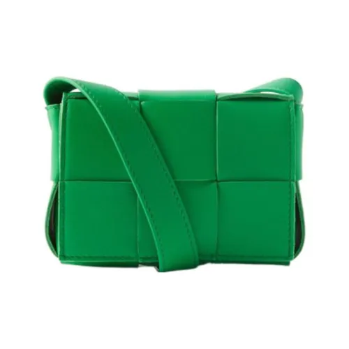 Bottega Veneta Lambskin Crossbody Bag Mini Women's Green Bottega Veneta Lambskin Сумка через плечо Mini Женская Зеленая