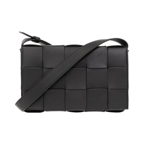 Bottega Veneta CASSETTE Сумки через плечо Женские