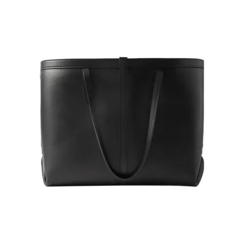 BRUNELLO CUCINELLI Телячья кожа Сумка на одно плечо Женская Черная